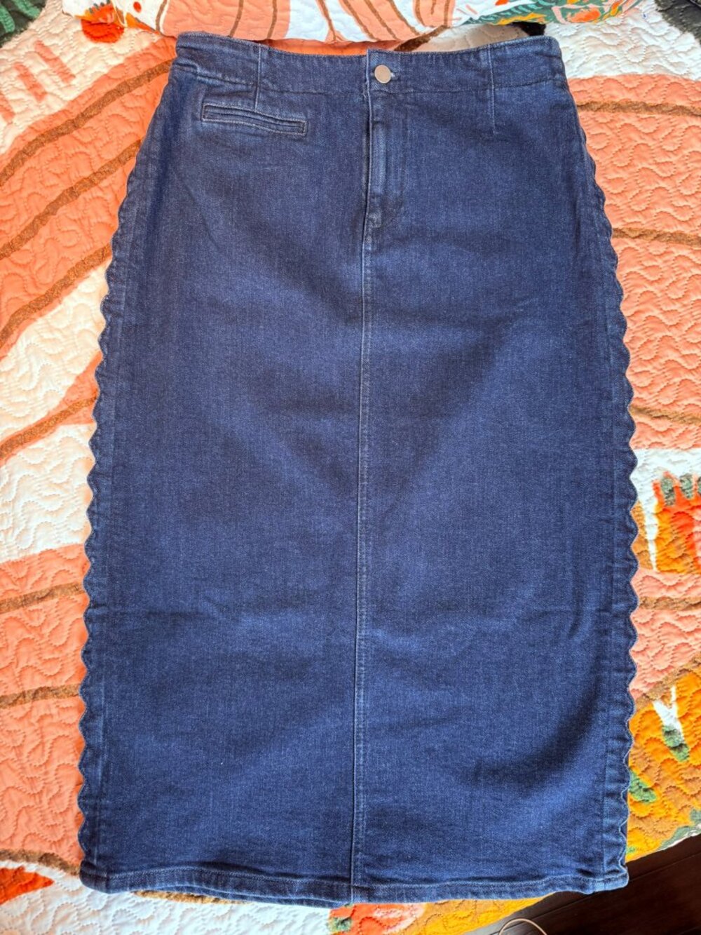 Maeve Anthropologie Scalloped Trim Dark Wash Denim Midi Skirt Size 8